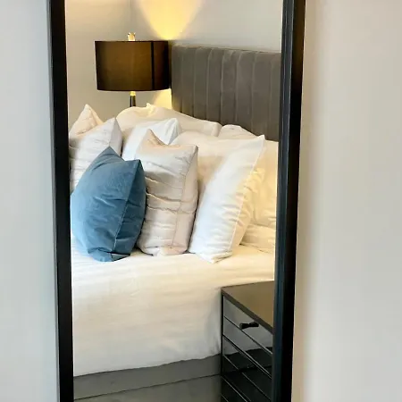 Bootham House Apartment-close To The Minster Apartman